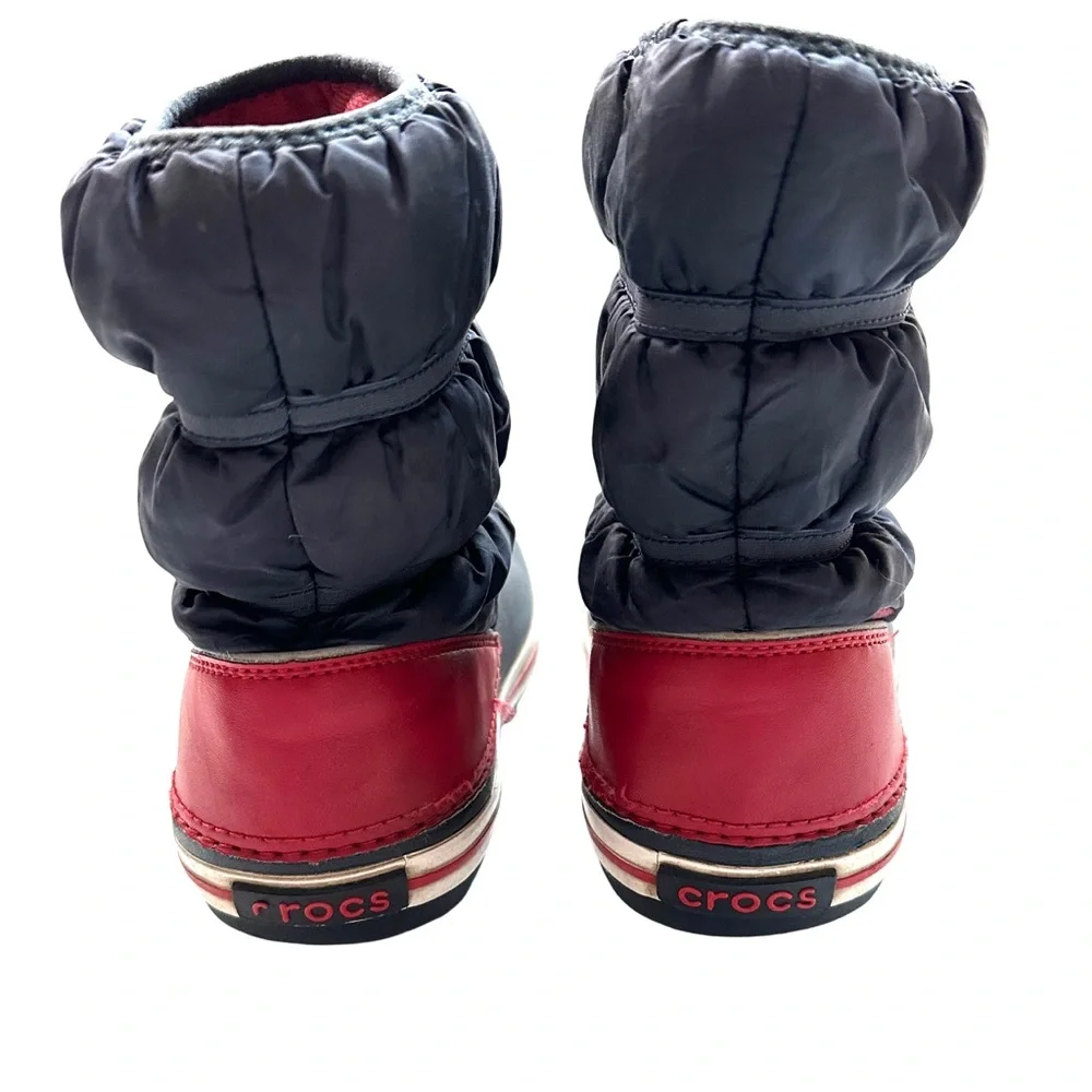 CROCS Kids Navy and Red Boots Size 1 - Picture 3 of 8